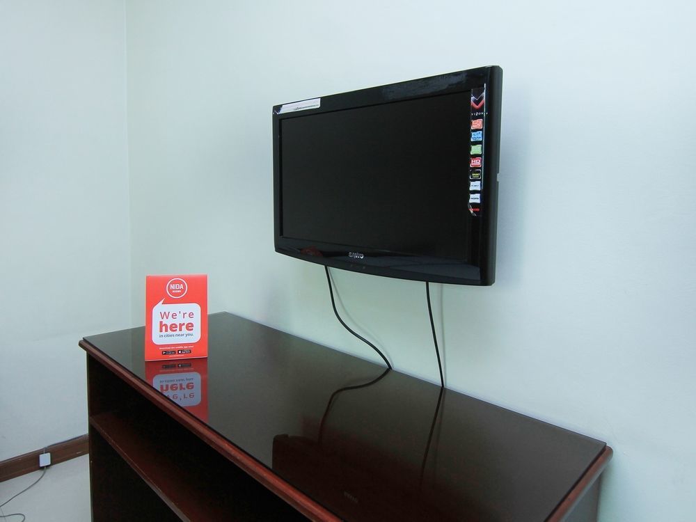 Rumi Apartelle Hotel Angeles Buitenkant foto