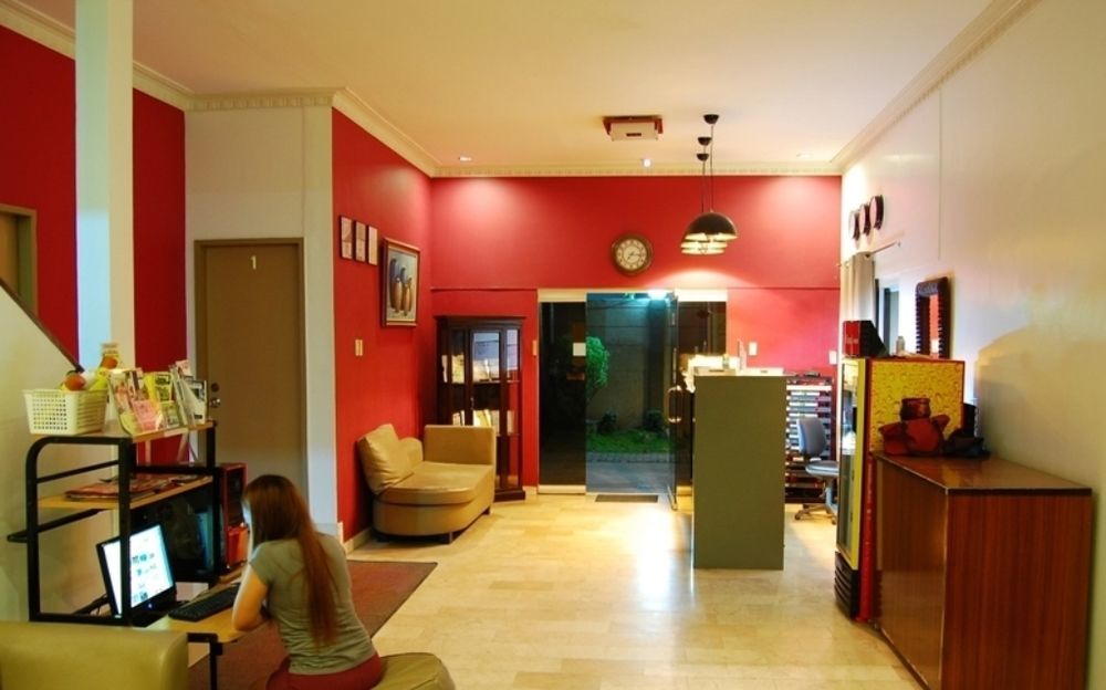 Rumi Apartelle Hotel Angeles Buitenkant foto